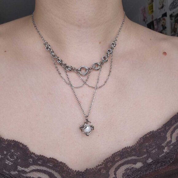 Victorian antique white pearl chandelier necklace with a small silver chain - Picture 6 of 8